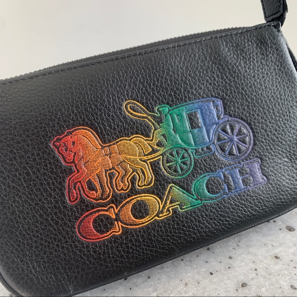 NWT Coach Nolita 19 With Horse And Carriage - Picture 9 of 12